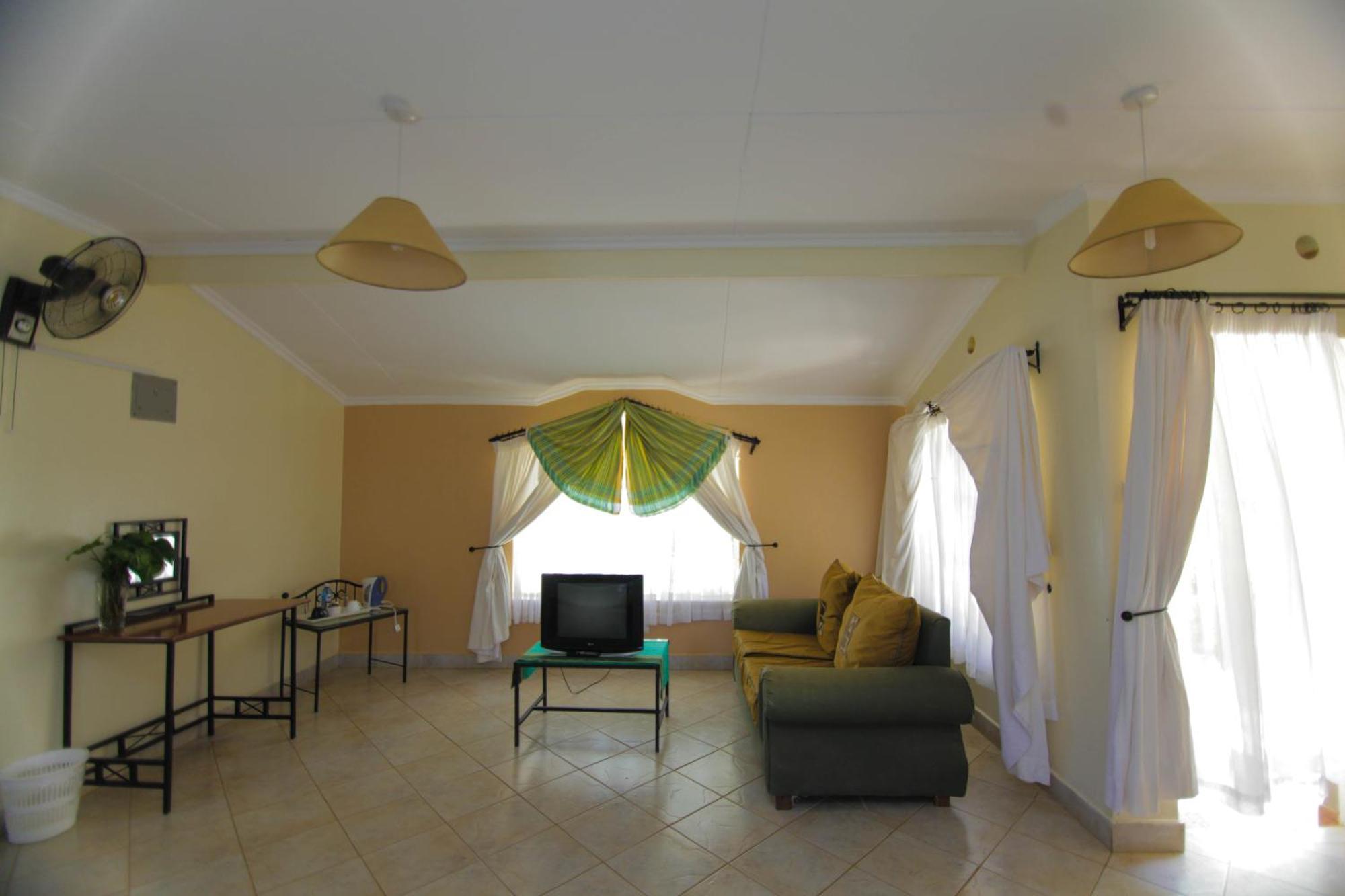 Hotel Lukenya Getaway Athi River Pokoj fotografie